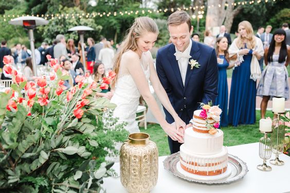 Bride and groom cake cutting at San Diego Botanical Garden, Cavin Elizabeth Photography