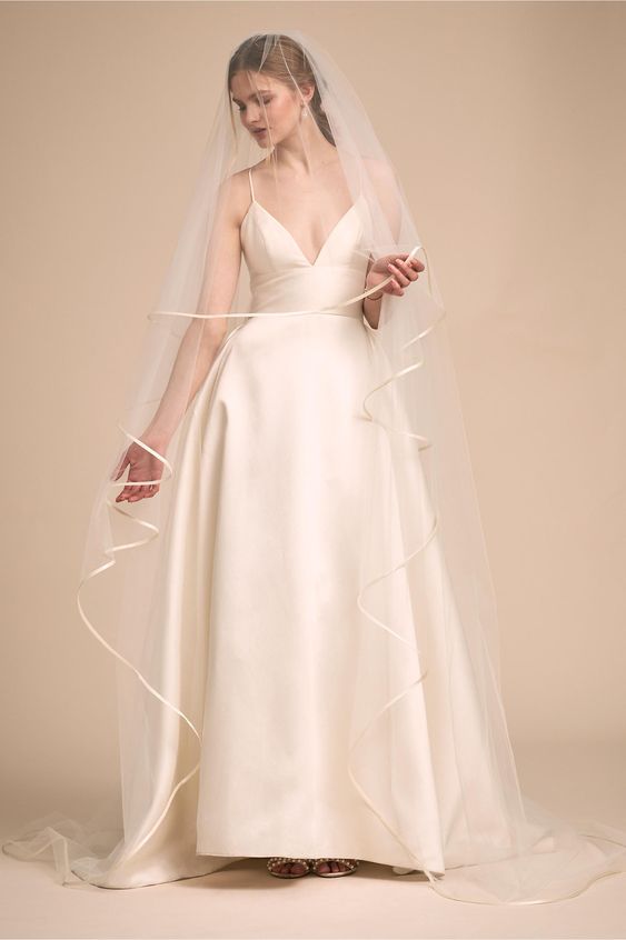 BHLDN's Paris by Debra Moreland Chelles Cathedral Veil in Ivory